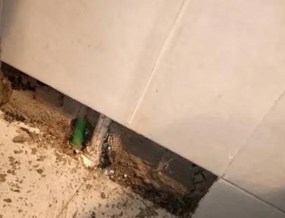 卓资楼顶漏水维修公司分享下修复水管漏水的几种小方法